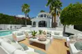 5-Schlafzimmer-Villa 401 m² Marbella, Spanien