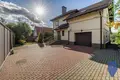 Cottage 180 m² Kalodishchy, Belarus