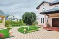 Haus 8 zimmer 440 m² in poselenie Desenovskoe, Russland