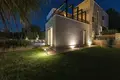 6 bedroom villa 300 m² Okrug Gornji, Croatia