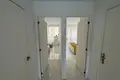 Mieszkanie 4 pokoi  Torrevieja, Hiszpania