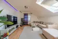 9 room house 325 m² Zagreb, Croatia