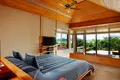 4-Zimmer-Villa 1 600 m² Phuket, Thailand