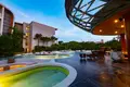 Жилой комплекс Wyndham Grand Phuket Nai Harn Beach