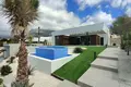 Villa de tres dormitorios 271 m² Finestrat, España