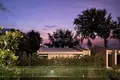 Villa de tres dormitorios 285 m² Ban Khao Pi Lai, Tailandia
