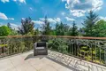 9 bedroom house 1 000 m² Warsaw, Poland