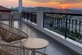 Hotel 530 m² Nea Roda, Grecja