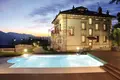 Villa de 6 pièces 950 m² Luino, Italie