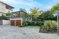 Townhouse 4 bedrooms 245 m² Desenzano del Garda, Italy