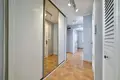 Commercial property 51 m² in Warsaw, Poland