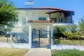 Casa de campo 5 habitaciones 375 m² Klidi, Grecia