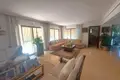 5-Schlafzimmer-Villa 360 m² lAlfas del Pi, Spanien