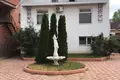 Dom 9 pokojów 370 m² Karolino-Buhaz, Ukraina
