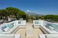 5-Schlafzimmer-Villa 447 m² Marbella, Spanien