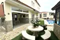 Вилла 6 спален 418 м² lAlfas del Pi, Испания