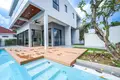 4-Schlafzimmer-Villa 640 m² Chalong, Thailand