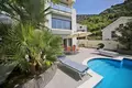 Villa de 4 habitaciones 300 m² Sustas, Montenegro