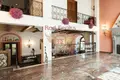 Hotel 2 225 m² in Florence, Italy