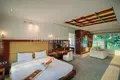 Villa de 4 dormitorios 1 066 m² Ban Nok Na, Tailandia
