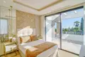 5 bedroom villa 390 m² Marbella, Spain