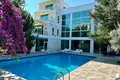 Villa 8 habitaciones 800 m² Kemer, Turquía