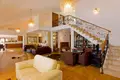 8 bedroom House 650 m² Moniatis, Cyprus