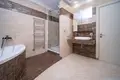 Mieszkanie 3 pokoi 114 m² Mińsk, Białoruś