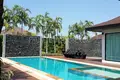villa de 3 chambres 225 m² Si Sunthon, Thaïlande