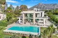 6-Schlafzimmer-Villa 903 m² Marbella, Spanien