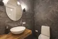 Dom 5 pokojów 250 m² Amatciems, Łotwa