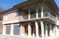 Townhouse 13 rooms 400 m² Montappone, Italy