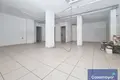 Commercial property 390 m² in Alicante, Spain