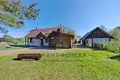 House 180 m² Kamieniuki, Belarus