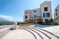 Квартира 2 спальни 93 м² Тиват, Черногория