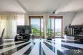 Villa de tres dormitorios 430 m² Budva, Montenegro