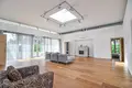 6 room house 300 m² Dzilnuciems, Latvia