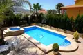 6-Schlafzimmer-Villa 444 m² Alfas del Pi, Spanien