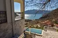 4 bedroom house 250 m² Bijela, Montenegro