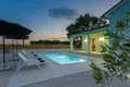 villa de 3 chambres 160 m² Grad Pula, Croatie