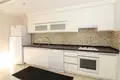 Квартира 2 комнаты  Махмутлар, Турция