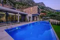 5 bedroom villa 419 m² Dobrota, Montenegro