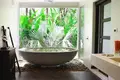 Жилой комплекс Просторные виллы с частными бассейнами и террасами, окруженные тропическими садами, Раваи, Пхукет, Таиланд