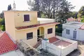 4 bedroom house 150 m² Loule, Portugal