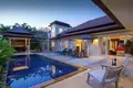 Villa de 4 dormitorios 260 m² Rawai, Tailandia