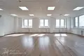 Офис 3 комнаты 559 м² в Минске, Беларусь
