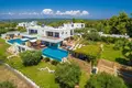 5 bedroom villa 450 m² Skala Fourkas, Greece
