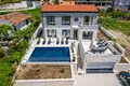 Вилла 4 спальни 250 м² Тиват, Черногория