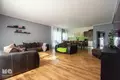 Haus 5 Zimmer 242 m² Bezirk Neuermühlen, Lettland