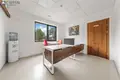 Propiedad comercial 612 m² en Kalinas, Lituania